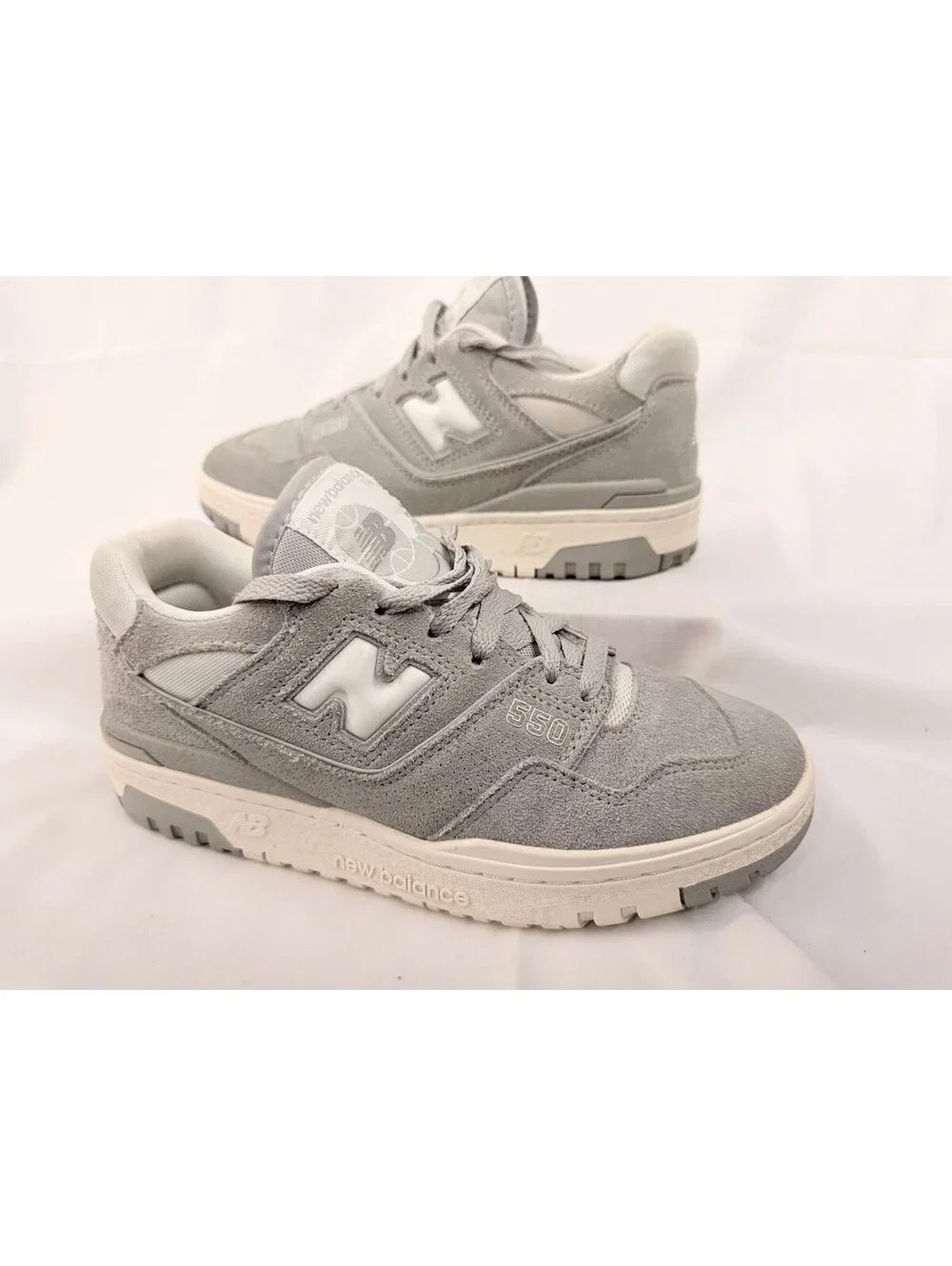 New Balance 550 Suede Shoes - Slate Grey Womens 7.5 or Mens. 6